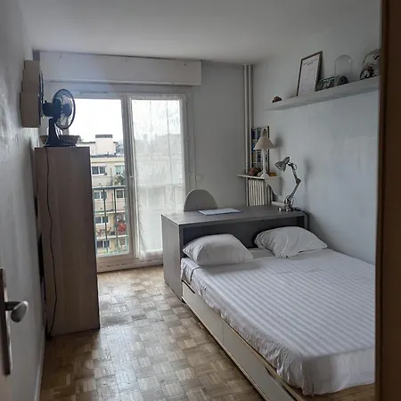 2 Chez L'habitant A Bercy - 2 In A Private In Bercy * Paris