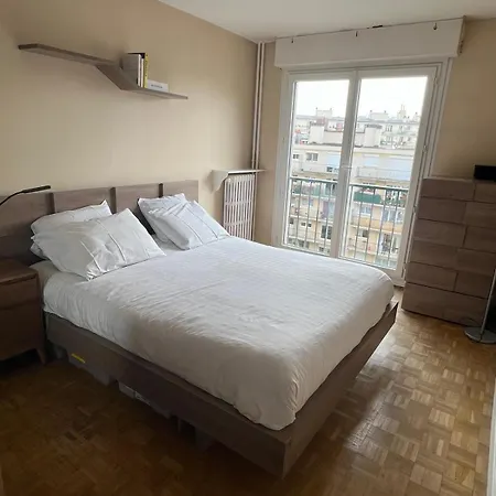 2 Chez L'habitant A Bercy - 2 In A Private In Bercy Homestay